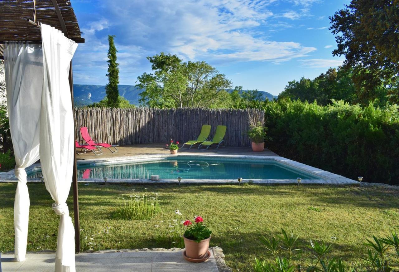 Hotel Saba Cabrières-dʼAvignon Exterior foto
